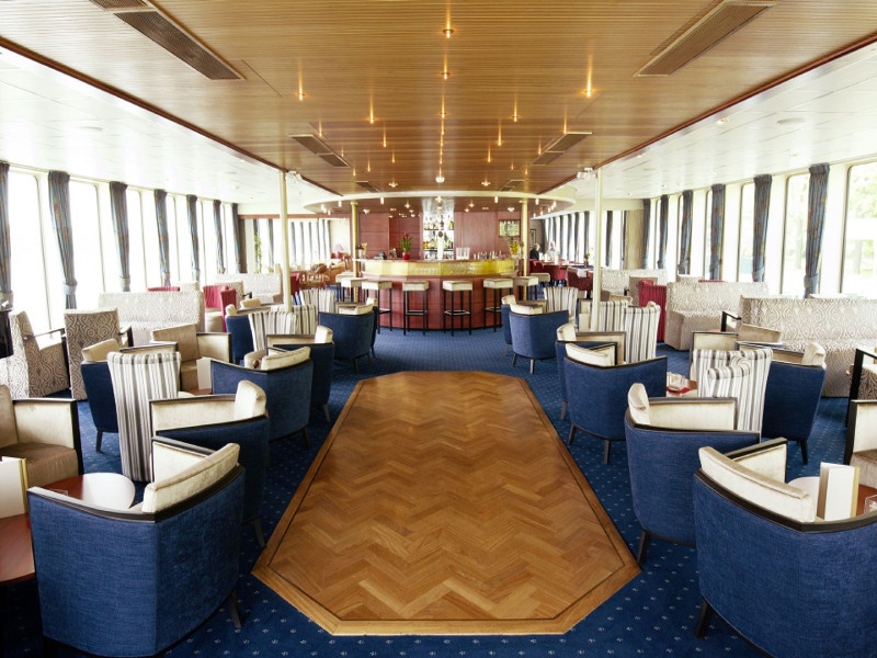 CRUCEROS FLUVIALES TUI RIVER CRUISES MS DUTCH GRACE CRUCEROS DANUBIO CRUCEROS AMADEUS CLASSIC CRUCEROS VIENA CRUCEROS BUDAPEST CRUCEROS MELK #CrucerosDanubio #CrucerosFluviales #DanubeRiverCruises